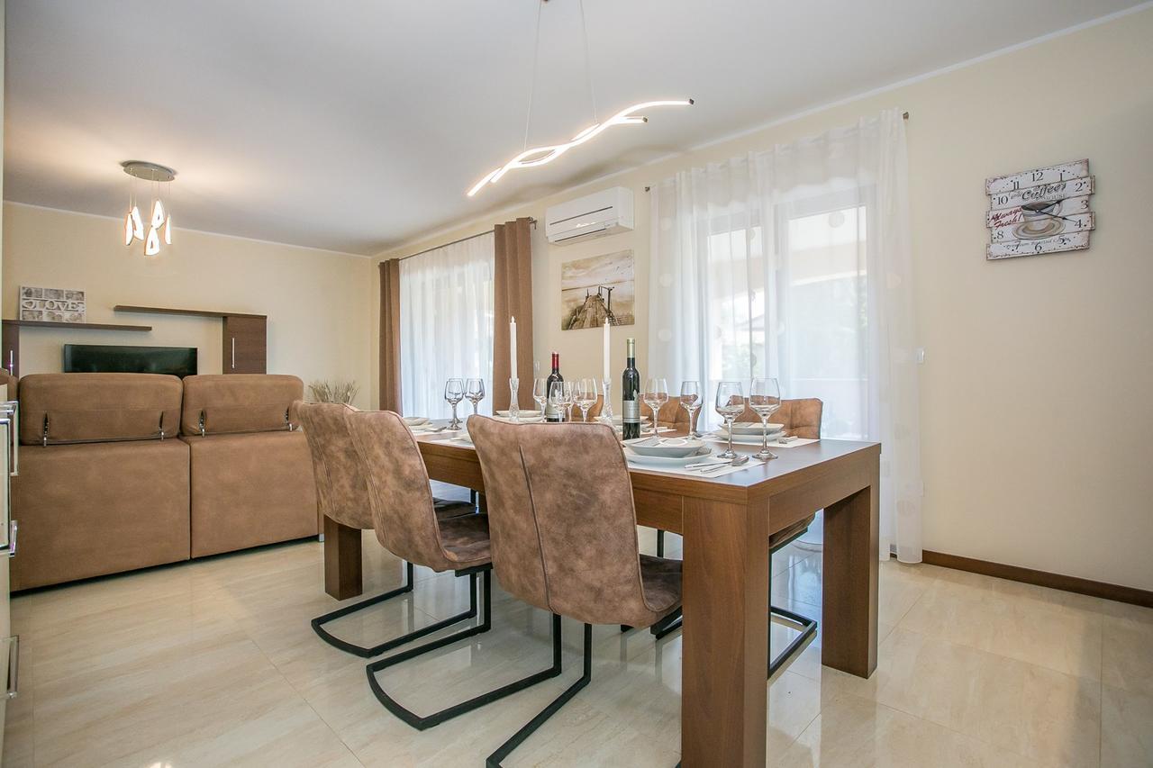 Apartment Stanko Vrvari Exterior photo